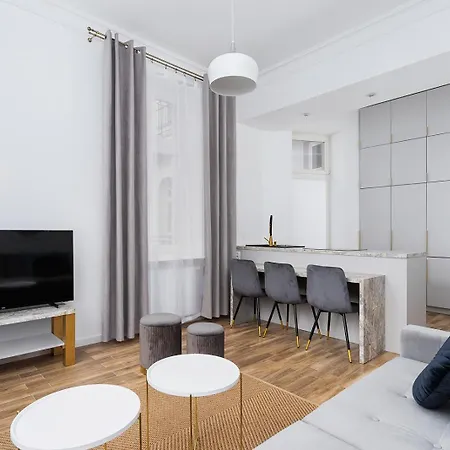 Amphitrite - 1Br & Balcony, Lift - Kazimierz Apartmán