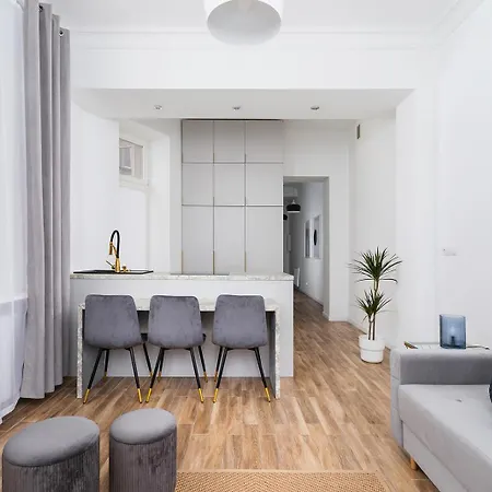 Apartment With Balcony - Starowislna 41 Krakow