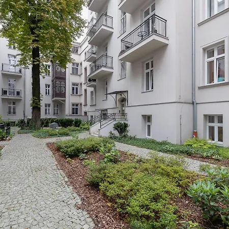Amphitrite - 1Br & Balcony, Lift - Kazimierz Krakov