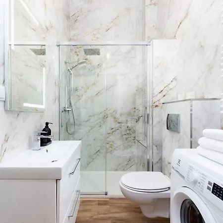 With Balcony - Starowislna 41 شقة