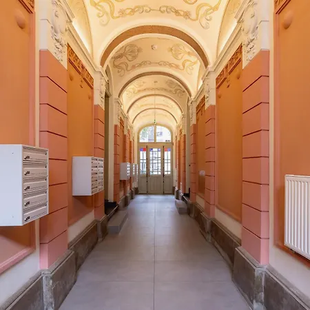 With Balcony - Starowislna 41 * كراكوفيا